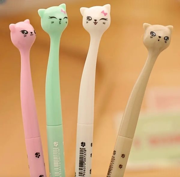 High Legged Black Cat Pen